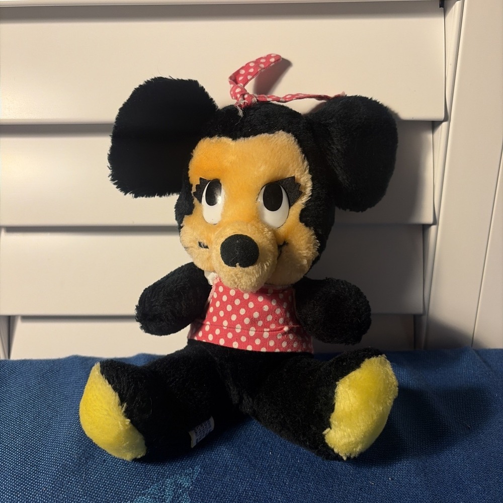 Vintage Minnie Mouse 8" Plush Walt Disney Pink Dot Dress & Hair Tie